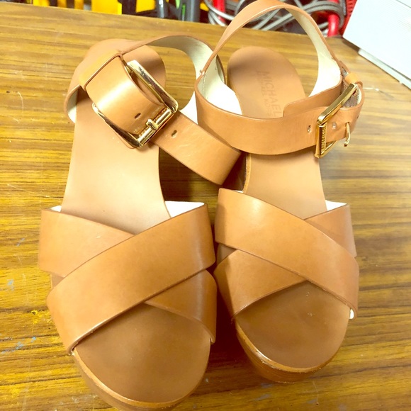Michael kors wedge sandals - Picture 1 of 3